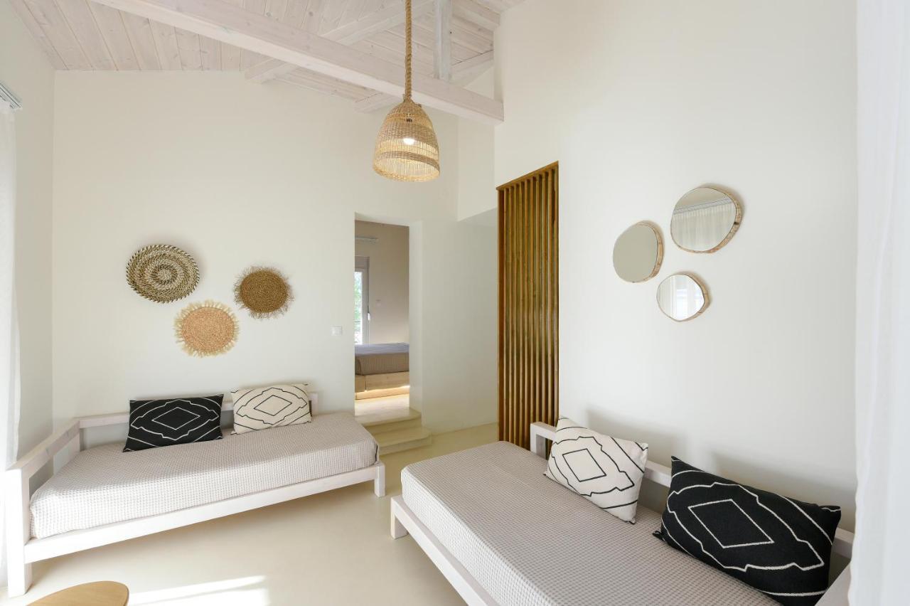 Karidi Beach Boutique Suites Вурвуру Екстер'єр фото