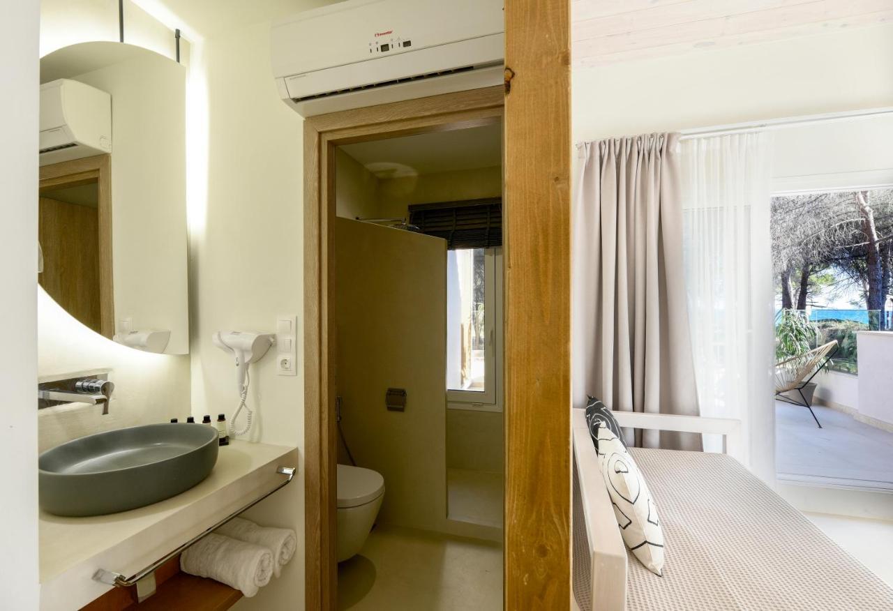 Karidi Beach Boutique Suites Вурвуру Екстер'єр фото