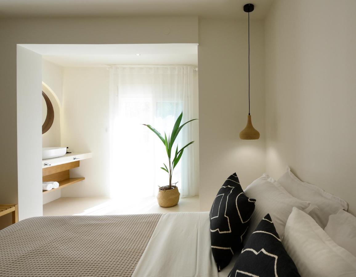 Karidi Beach Boutique Suites Вурвуру Екстер'єр фото
